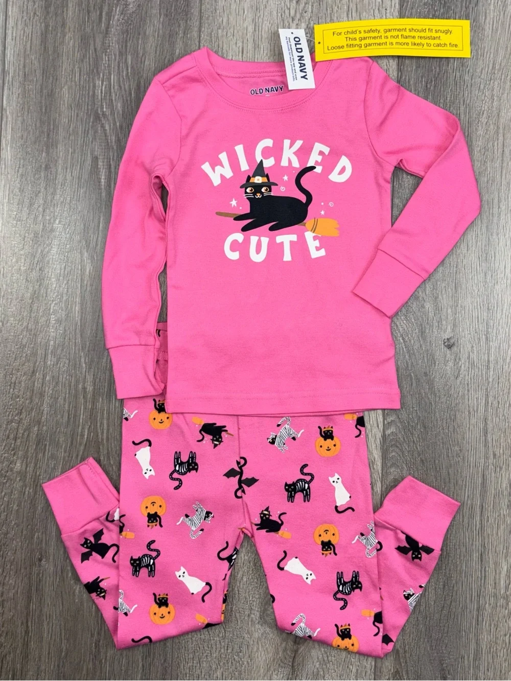 Old Navy Halloween Pajama Set “Wicked Cute” 2T Pink